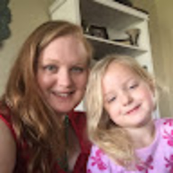 Profile Picture of Audrey Hopper (@audrey3663) on Poshmark