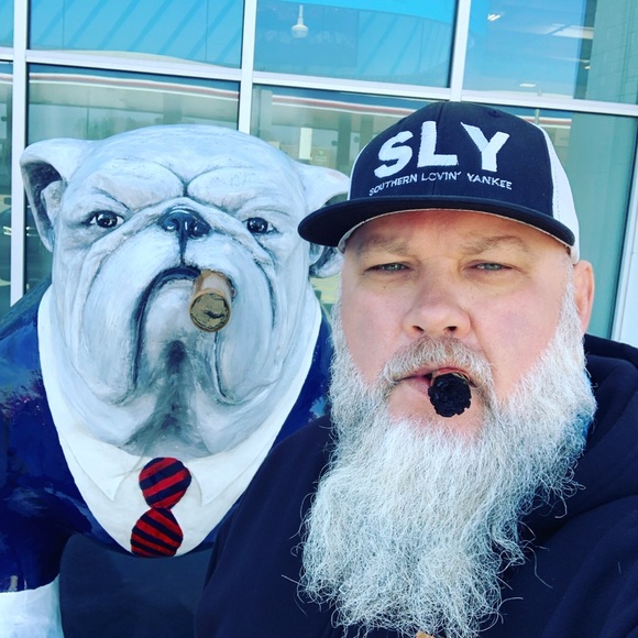 Profile Picture of Kyle Syverson (@ksyver) on Poshmark