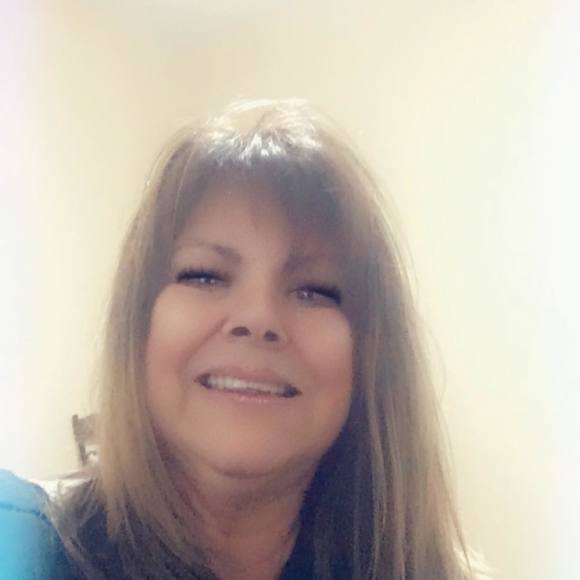 Profile Picture of Mary Atamian (@lilmary) on Poshmark