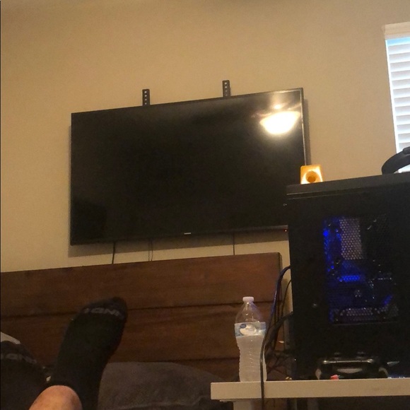 Profile Picture of Braden Nathan (@bnathan10) on Poshmark