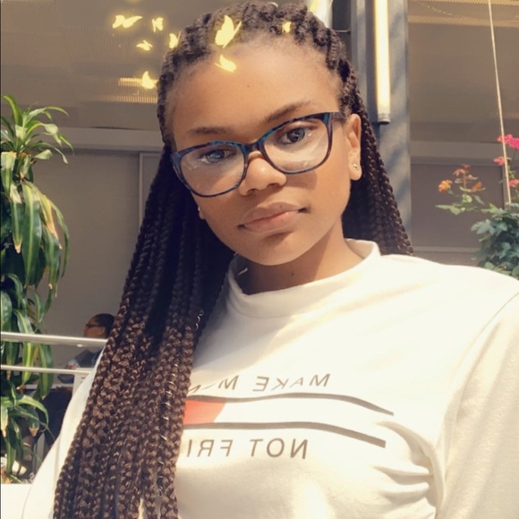 Profile Picture of Brittany Constance (@britt1119) on Poshmark