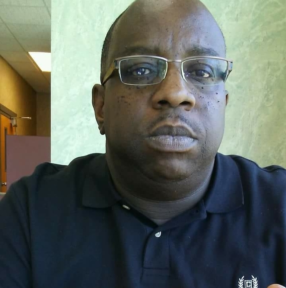 Profile Picture of Jeff Bloodsaw (@gypsypitbull) on Poshmark