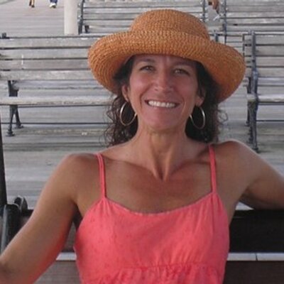 Profile Picture of Paula Kyle (@paulakyle) on Twitter