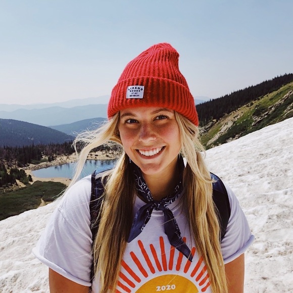 Profile Picture of Megan Coppersmith (@mcoppers20) on Poshmark