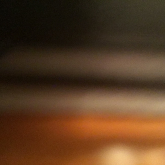 Profile Picture of Robin Aiello (@robinaiello69) on Poshmark