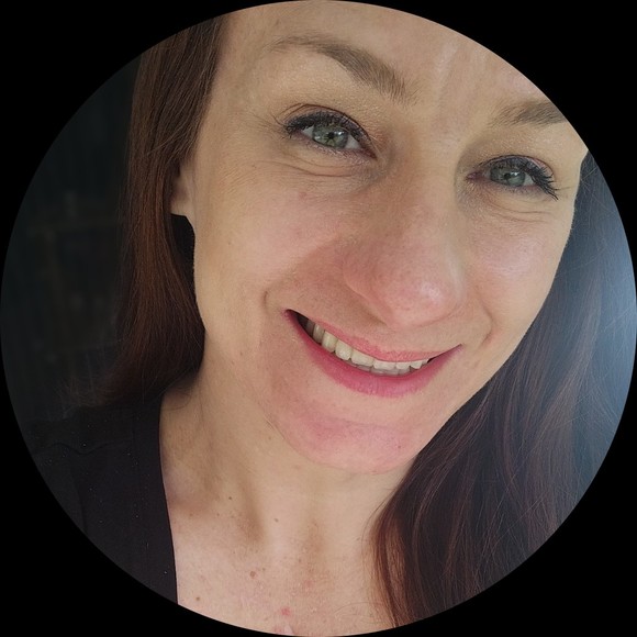 Profile Picture of Jen Trebour (@jtrebour120) on Poshmark