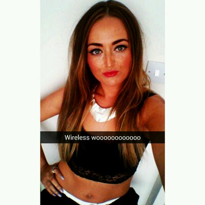 Profile Picture of Shezza P  ♥ (@SherriePearson) on Twitter