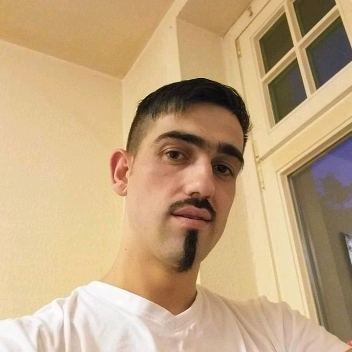 Profile Picture of Robert Romica (@robertromica123) on Tiktok