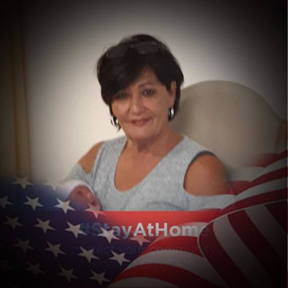 Profile Picture of Linda Bougie (@lindabougie) on Poshmark