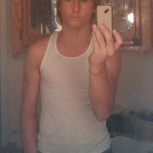 Profile Picture of Joey Mcminn (@sk8erjoeyguitarhero) on Myspace