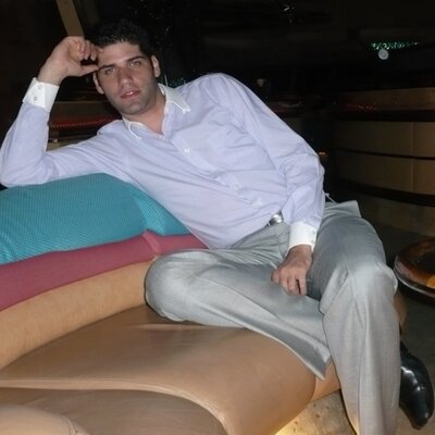 Profile Picture of Dennis H. Tinelli (@dhtinelli) on Twitter