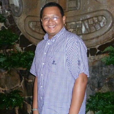 Profile Picture of Cesar Valladares (@Vallada7128) on Twitter