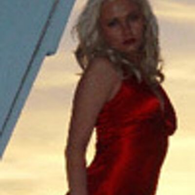 Profile Picture of Connie Maynard (@privatematters) on Twitter