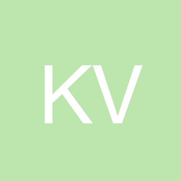 Profile Picture of Katarina Von luyken (@kangelique01) on Poshmark