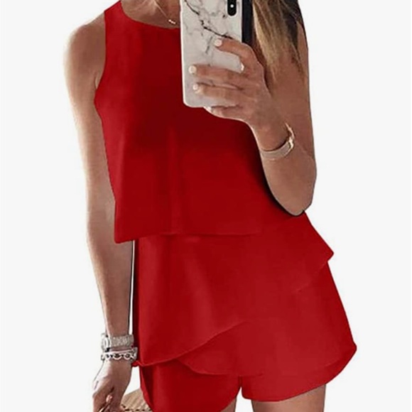 Profile Picture of K G (@samuta) on Poshmark