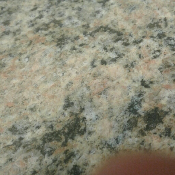 Profile Picture of Brooke Pinard (@lilriver36) on Poshmark