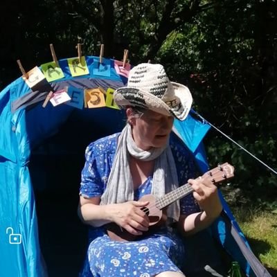 Profile Picture of Karin Mochan (@KarinMochan) on Twitter