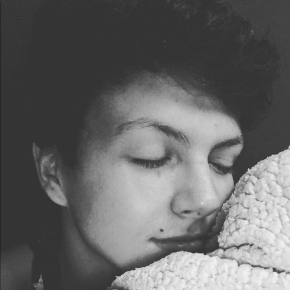 Profile Picture of Joey Braun (@joey_braun) on Poshmark