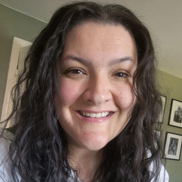 Profile Picture of Janet (@janeteasen) on Tiktok