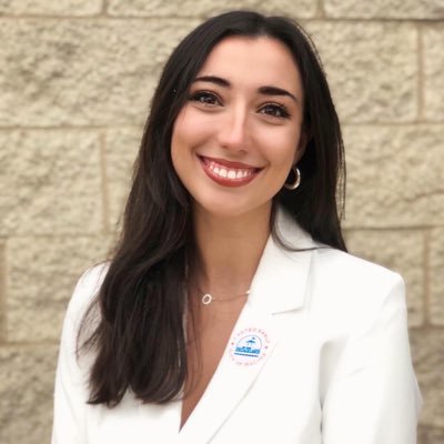 Profile Picture of Hailey Lawrence (@haileylawrence8) on Twitter