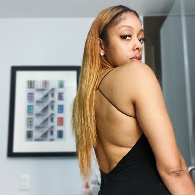 Profile Picture of Earl (@_ArielCamille) on Twitter