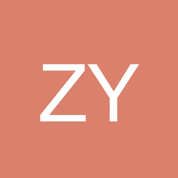 Profile Picture of Zhuo Ye (@punie05251) on Poshmark