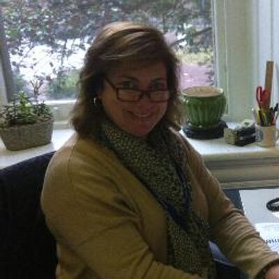 Profile Picture of Colette Schwartz (@SchwartzColette) on Twitter