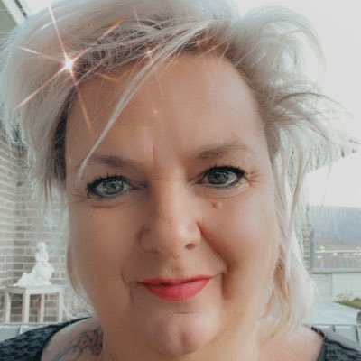 Profile Picture of Monika Tschirren (@monikatschirren) on Twitter