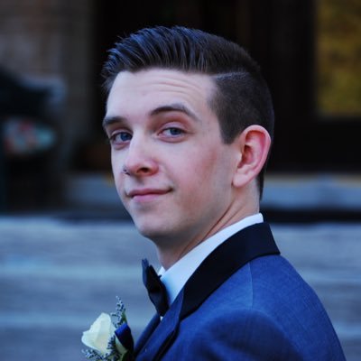 Profile Picture of Andy (yung Pickup) (@ImNotReallyAndy) on Twitter