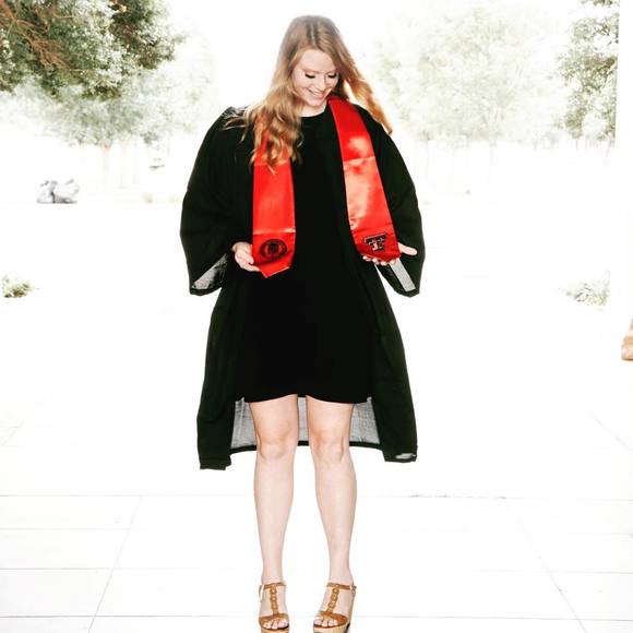 Profile Picture of Logan Usery (@loganusery) on Poshmark