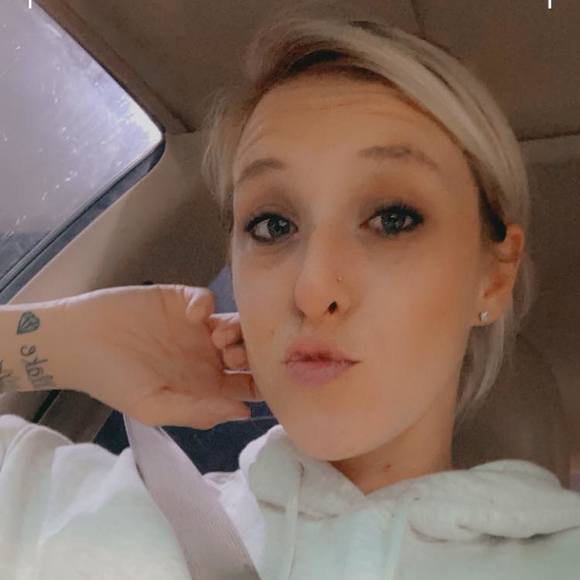 Profile Picture of Jesslyn Lucas (@jessuhhlyn) on Poshmark