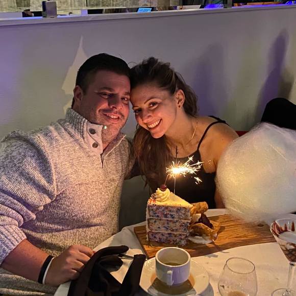 Profile Picture of Melanie Kreeger (@mkreeger) on Poshmark