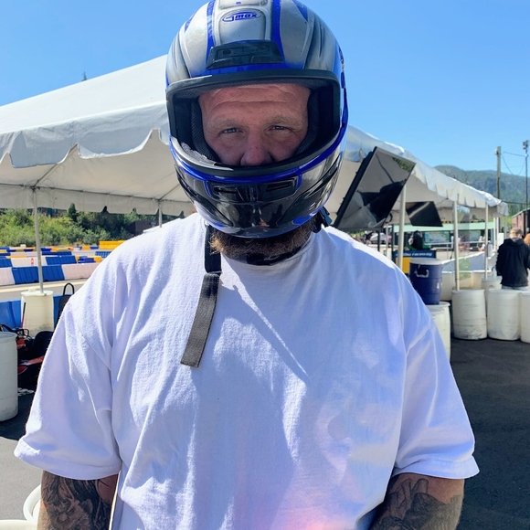 Profile Picture of Brandon Cleem (@grizzcleem) on Poshmark