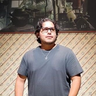 Profile Picture of Nicholas Ayon (@Azteryus) on Twitter