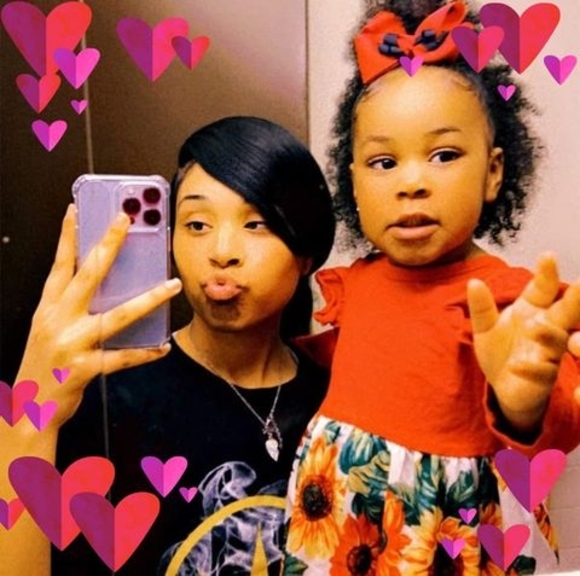 Profile Picture of Joyce Varner (@joycevarner68) on Poshmark