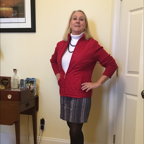 Profile Picture of Mmichel Gnagy (@mgnagy) on Poshmark