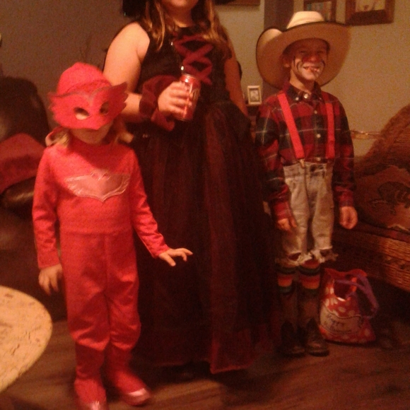 Josie Bilke - Poshmark Profile Picture of Josie Bilke (@josiebilke70) on Poshmark