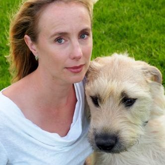 Profile Picture of Joanna Whitney (@JoWhitneyVet) on Twitter