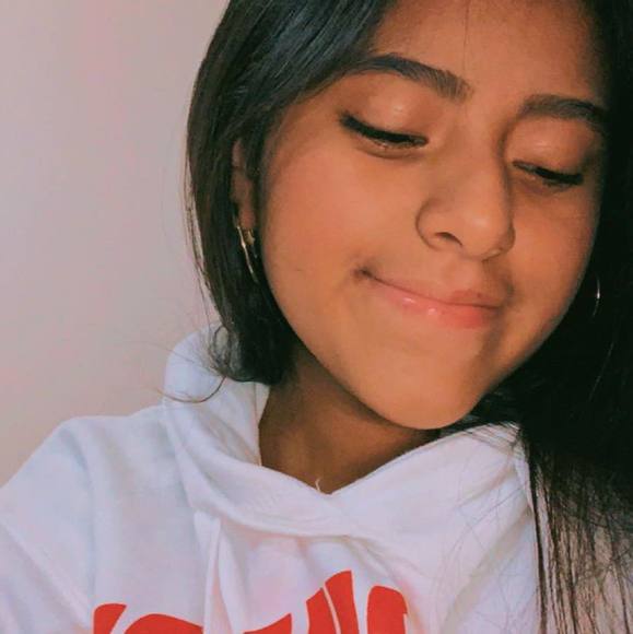 Profile Picture of Paula Hidalgo (@paulahidalgo) on Poshmark
