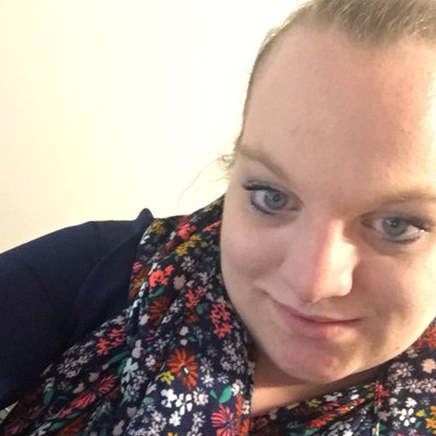 Profile Picture of Allie Teicholz (@merder95) on Twitter