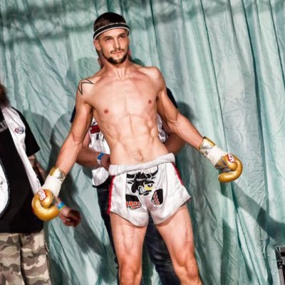 Profile Picture of Aaron Denham (@aaron_denham) on Twitter