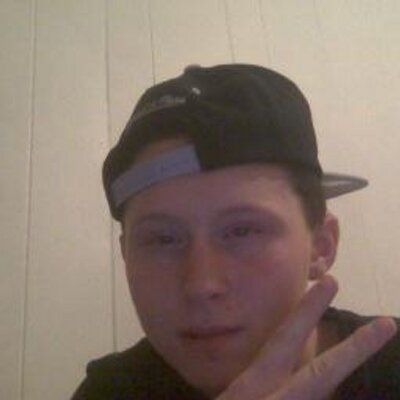 Profile Picture of Joshua Benoit (@joshuabenoit1) on Twitter