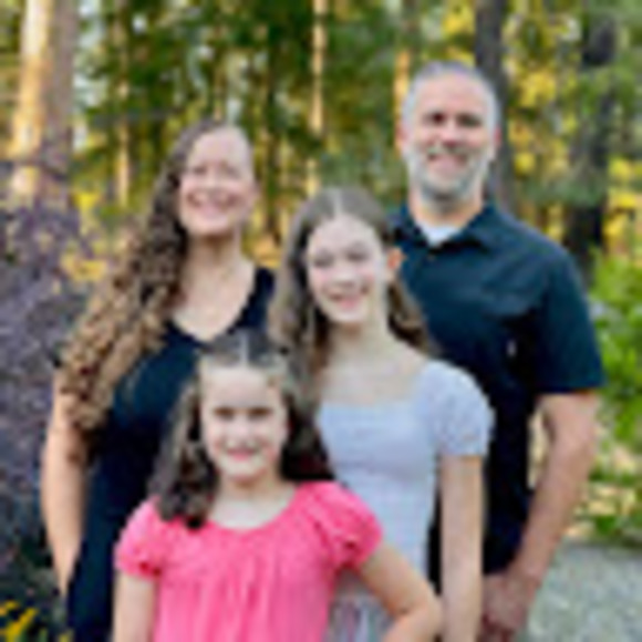 Profile Picture of David Costillo (@dcostillo) on Poshmark