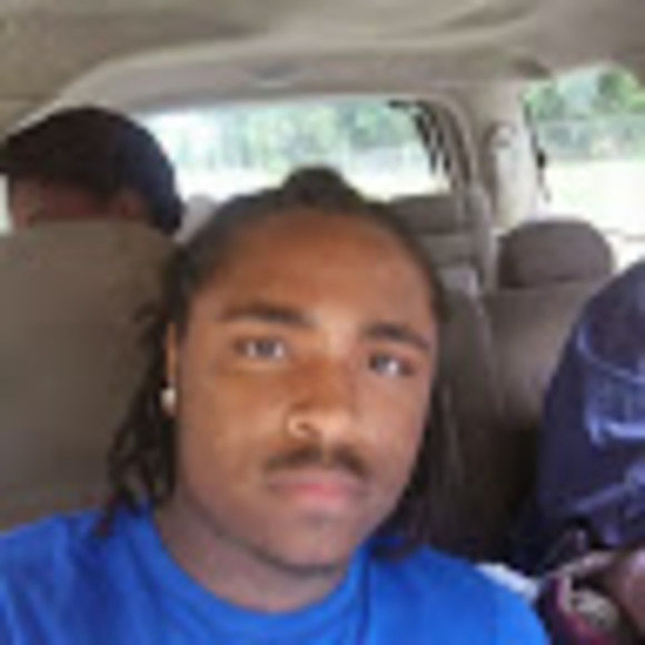 Profile Picture of Michael Heath (@michaelheath135) on Poshmark