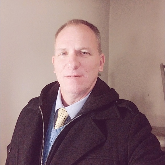 Profile Picture of Kevin Stiegler (@flaguy6767) on Poshmark