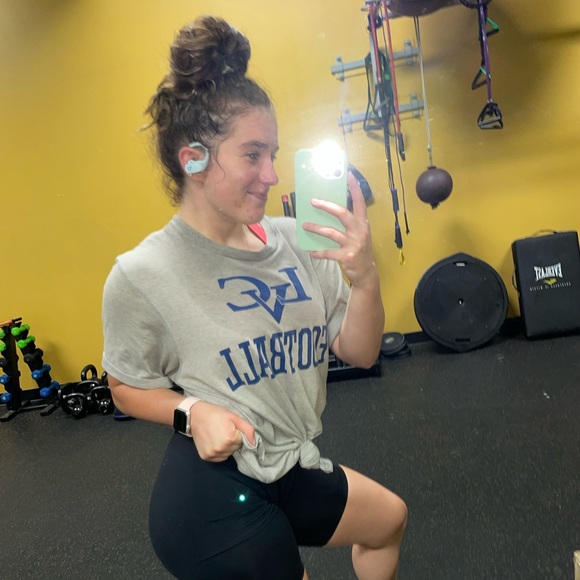 Profile Picture of Tori Pascucci (@toripascucci) on Poshmark