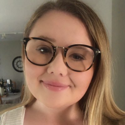 Profile Picture of Stephanie Moody (@mrsmoody17) on Twitter