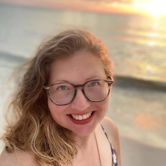 Profile Picture of Allison Mcelroy (@allibmac) on Poshmark
