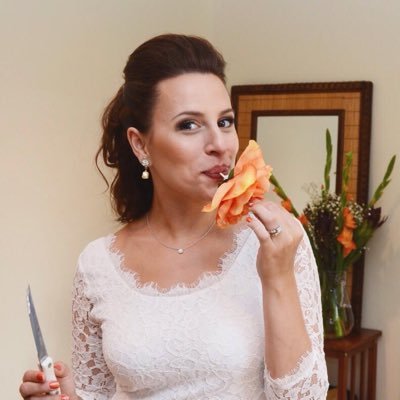 Profile Picture of Lauren Cassidy Lopez (@LCassidyLopez) on Twitter