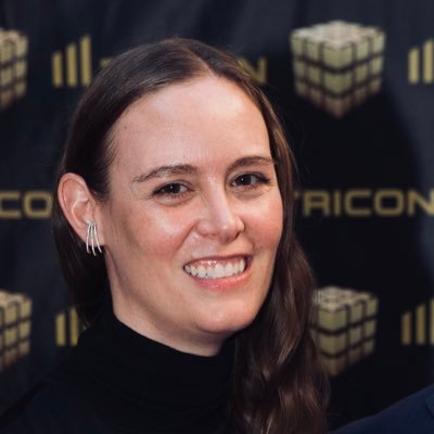 Profile Picture of Lindsay Scheetz (@LindsayScheetz) on Twitter